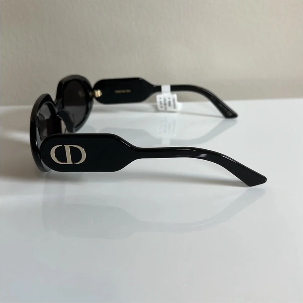 Dior Black Oval Sunglasses - Picture 4 of 6